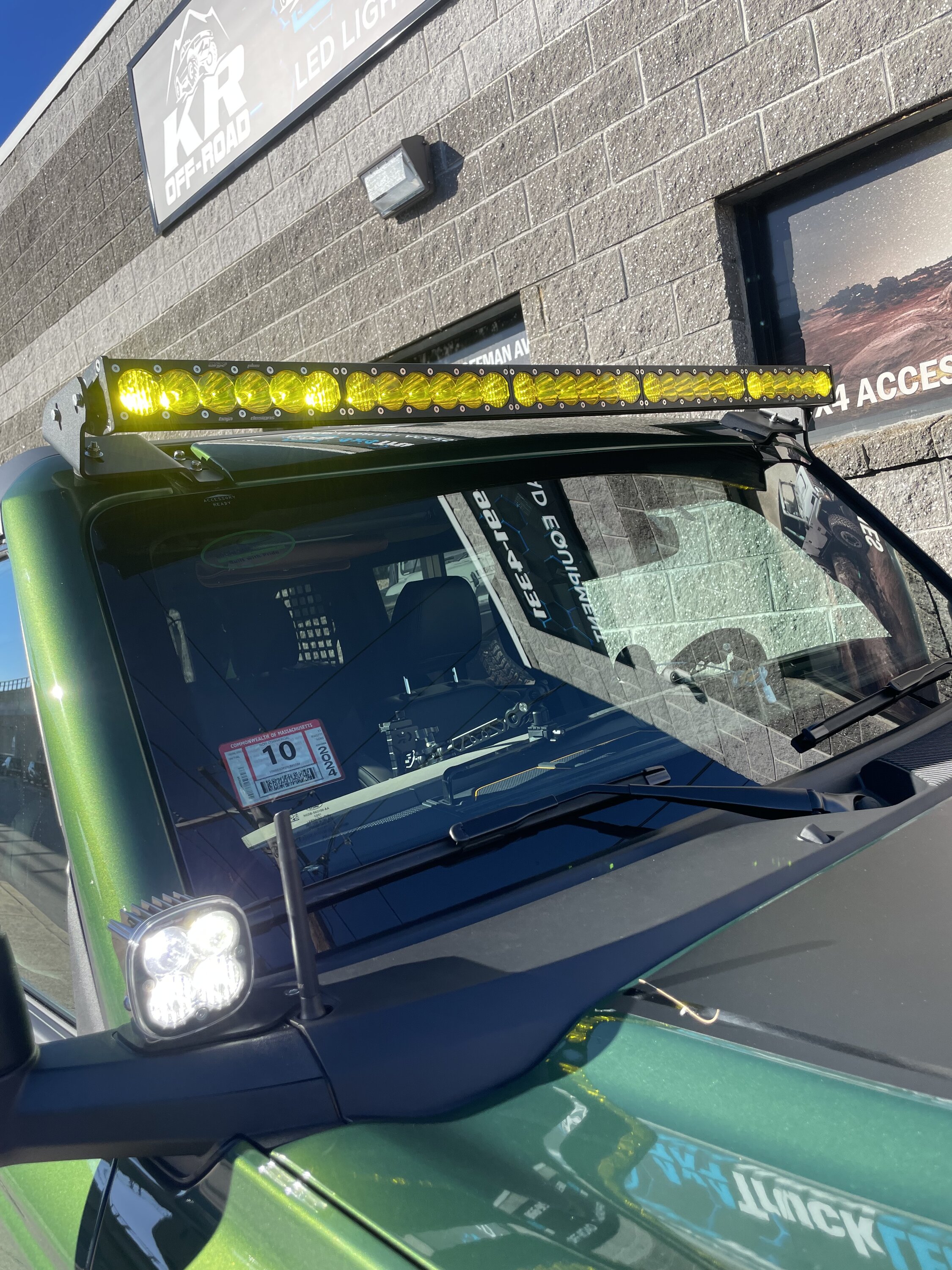 Ford Bronco Pod lights recommendation? Photo Dec 21 2023, 1 15 37 PM