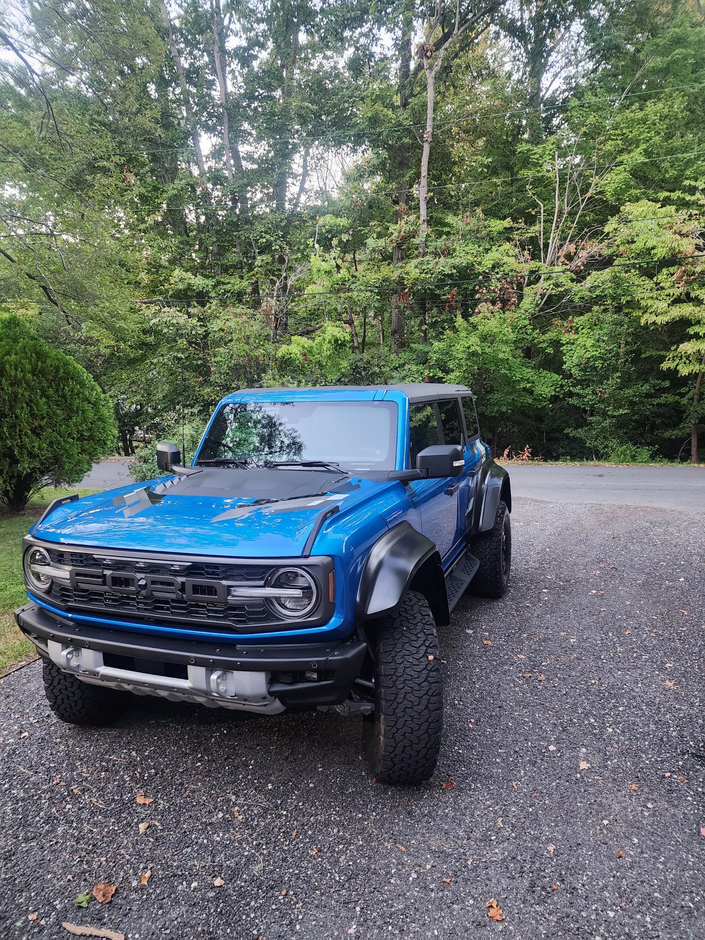Ford Bronco VELOCITY BLUE Bronco RAPTOR Photos Thread processed-a5d69023-57d5-42f7-a247-3423d95be7d2_AtVZkcSz