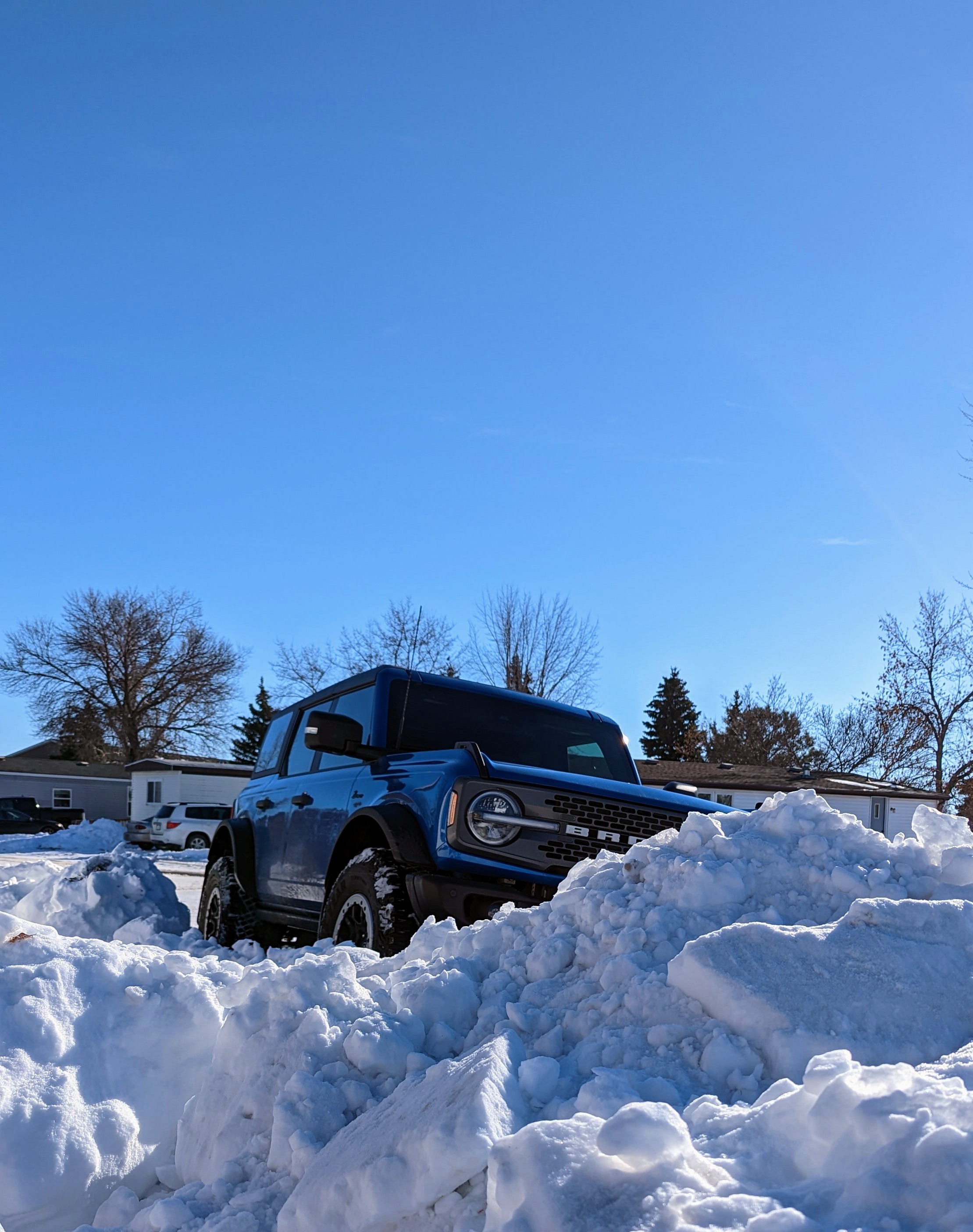 Ford Bronco Show us your Bronco snow pics!! ☃️❄️🥶 PXL_20221124_192151077