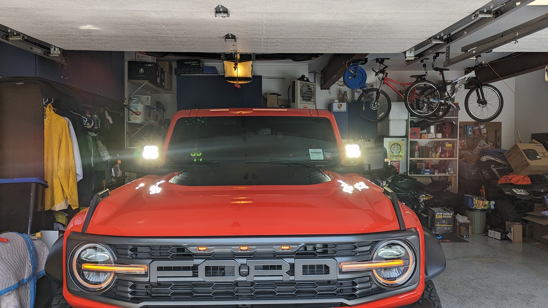 Ford Bronco Pod lights recommendation? PXL_20230702_181638066.MP