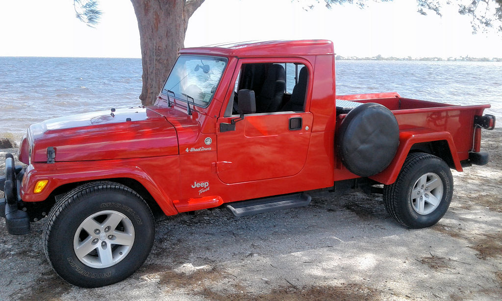 Ford Bronco A recovering Jeep guy here SanibelCauseway1
