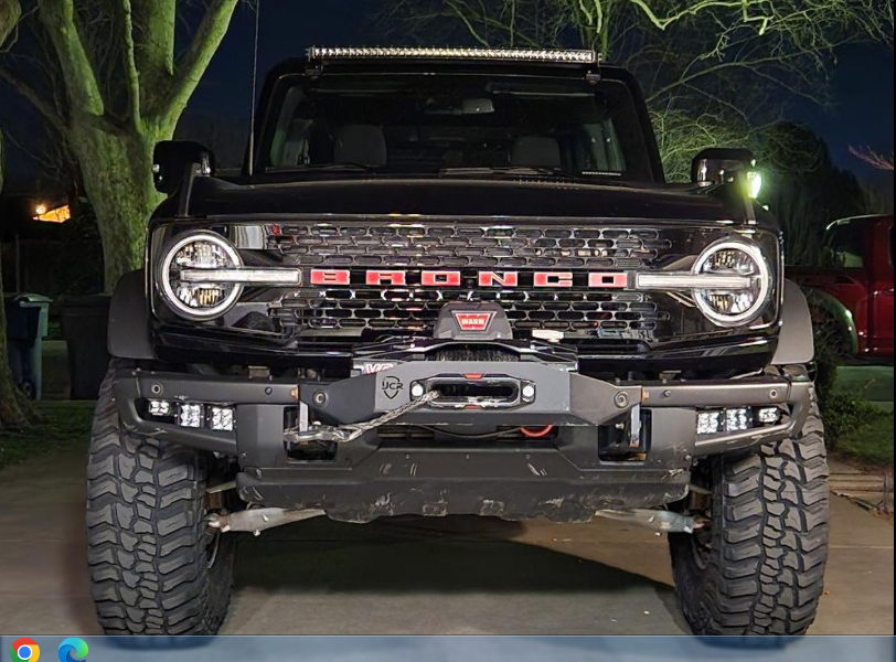 Ford Bronco BAMF Overland front winch bumper thumbnail (1)