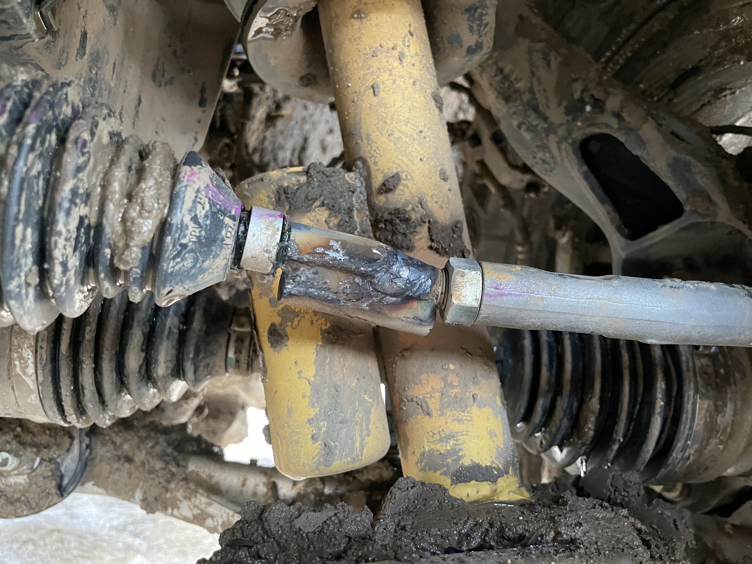 Ford Bronco Possible rack / steering (tie rod sleeve) failure solution from Broncbuster? Trail Repair of Broken Tie Rod