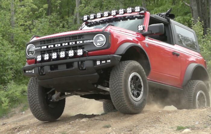 Bronco 2 Door Off Roading and Walk Around by AutoEdits Jason (Race Red)