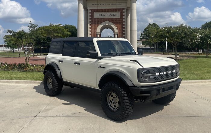 Wimbledon White Bronco wrap: the first and only.