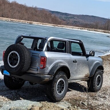 Kicker HS10 Install at sub delete on a '23 2 door | Bronco6G - 2021 ...