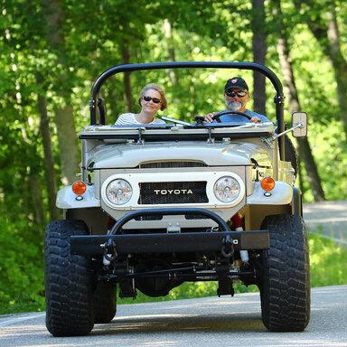 Introducing the Bronco Four-Door Outer Banks Fishing Guide (Accessories ...