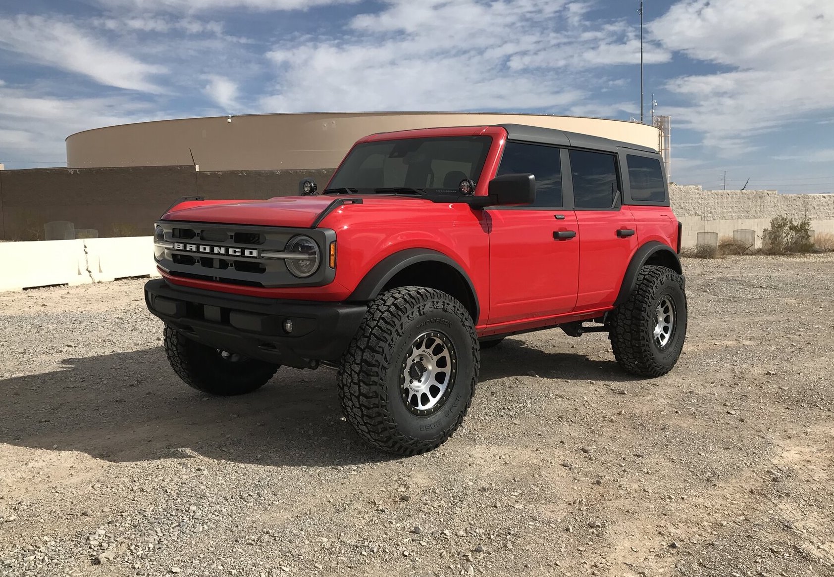 Race Red on 37’s and FordBroncoLifts level lift kit - 3