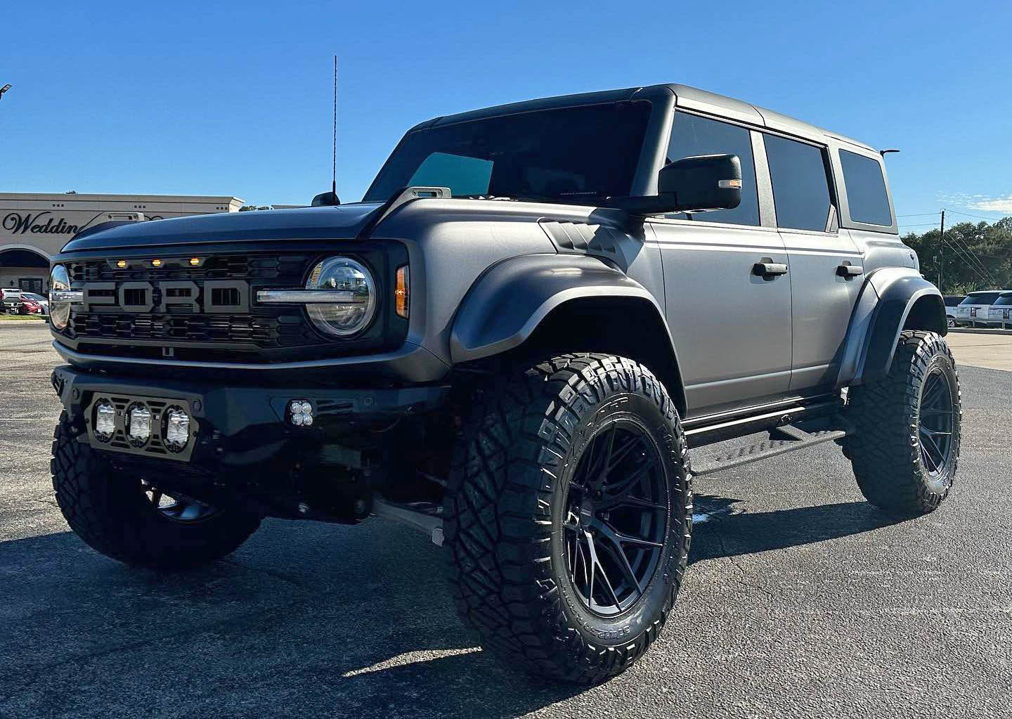 Bronco Raptor Build W Fender Flares Wrapped Body Color By Extreme