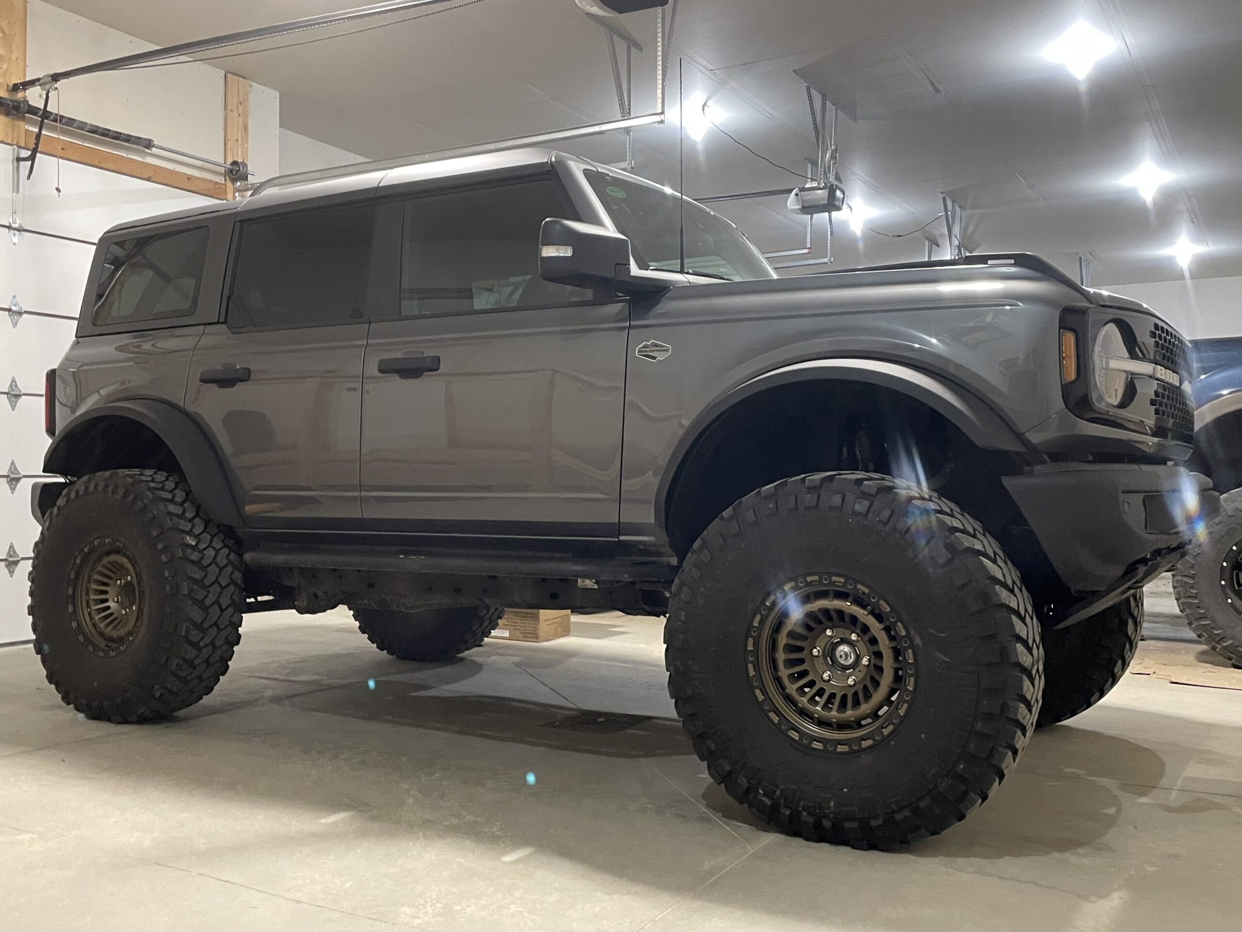 Mall crawler on 40s | Bronco6G - 2021+ Ford Bronco & Bronco Raptor ...