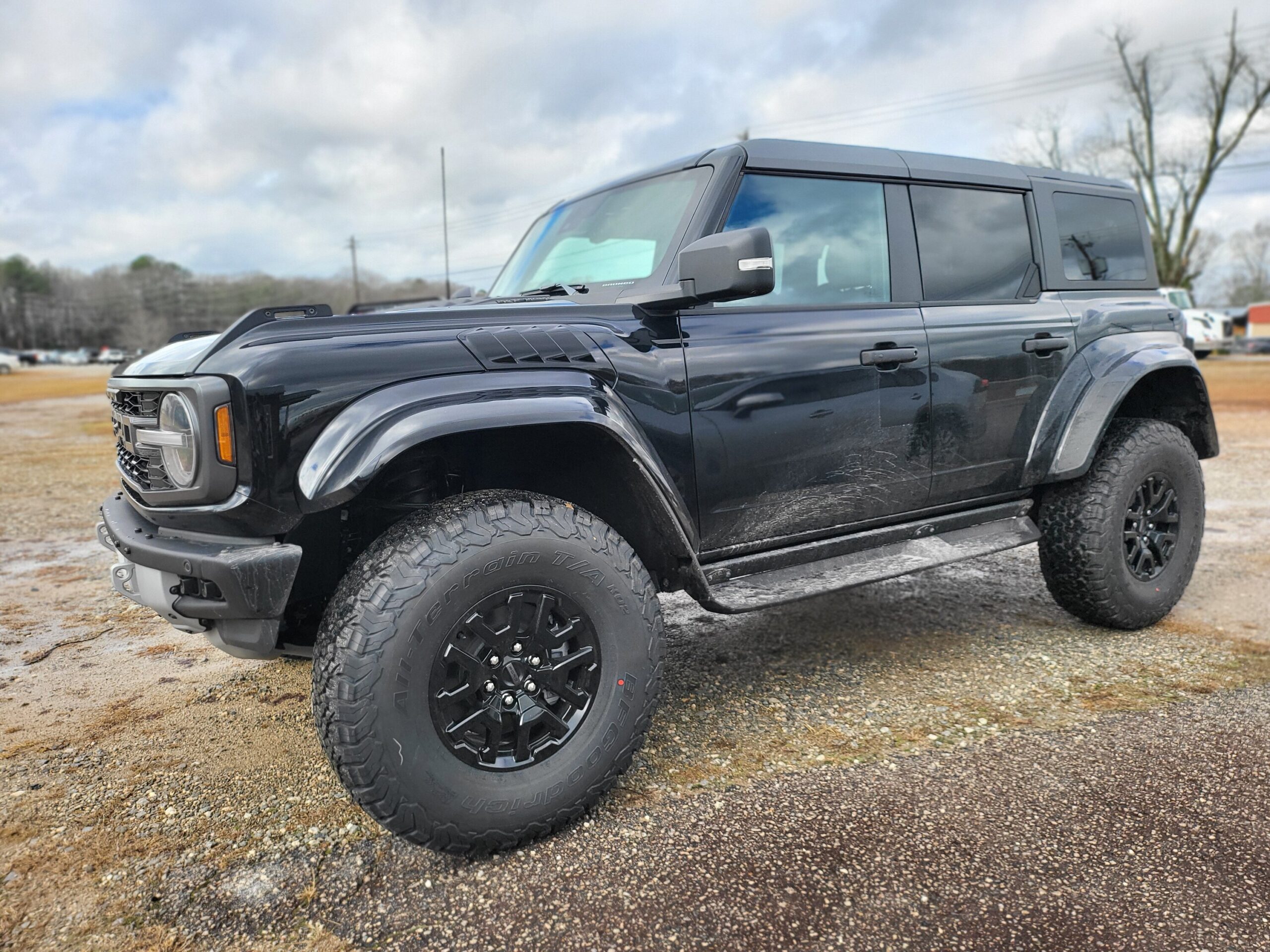 Picked up my 2024 Bronco Raptor today Bronco6G 2021+ Ford Bronco